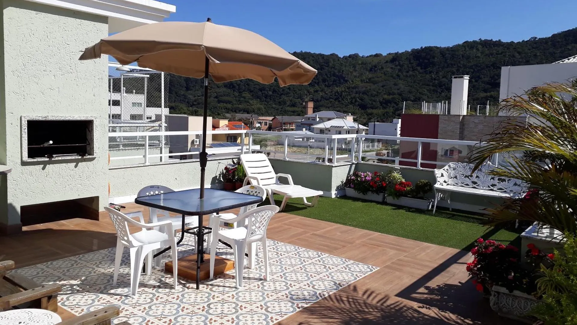 Jardim Suspenso A 400M Da Praia Ing13 Florianopolis