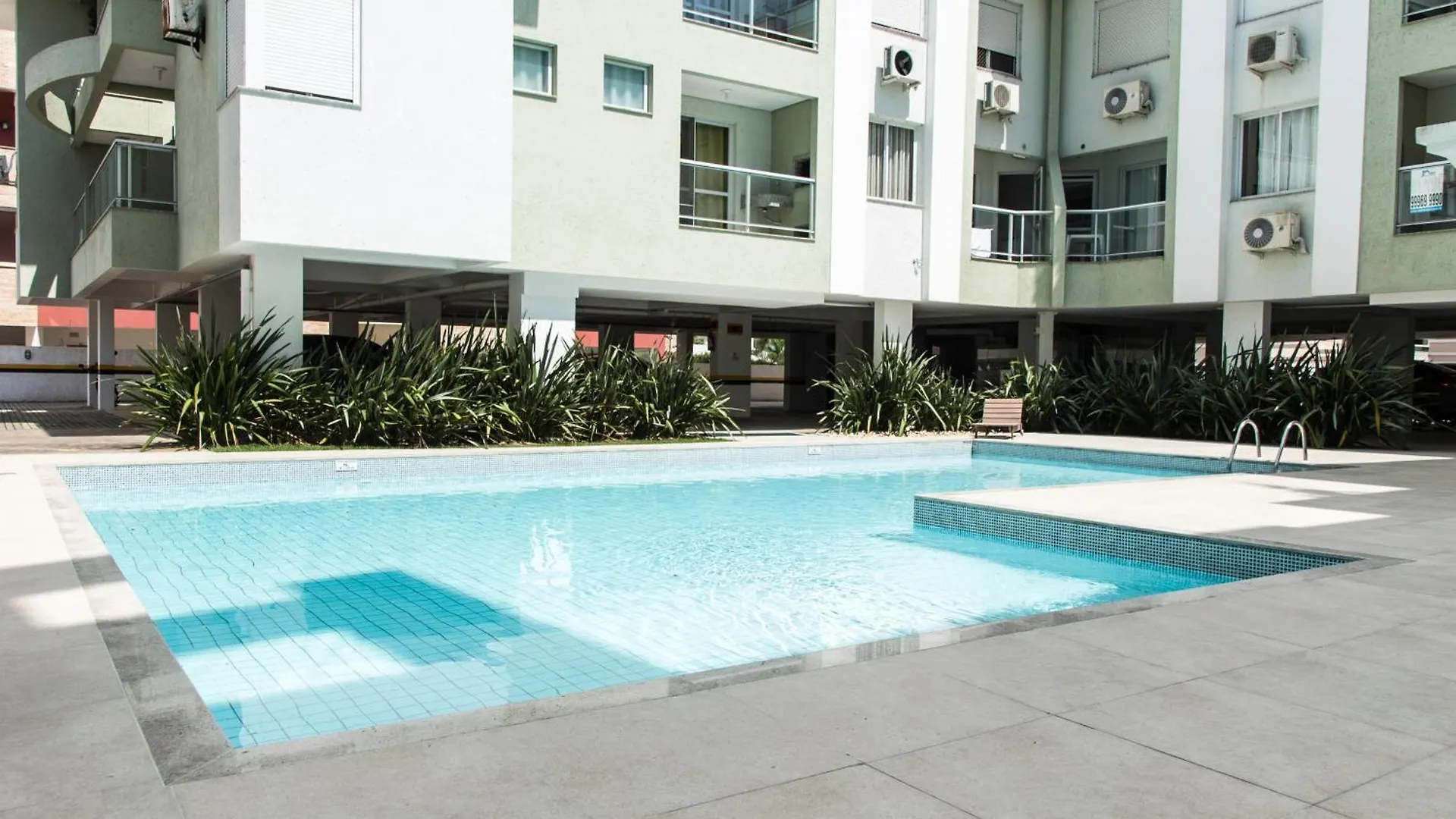 Jardim Suspenso A 400M Da Praia Ing13 Florianopolis Apartment