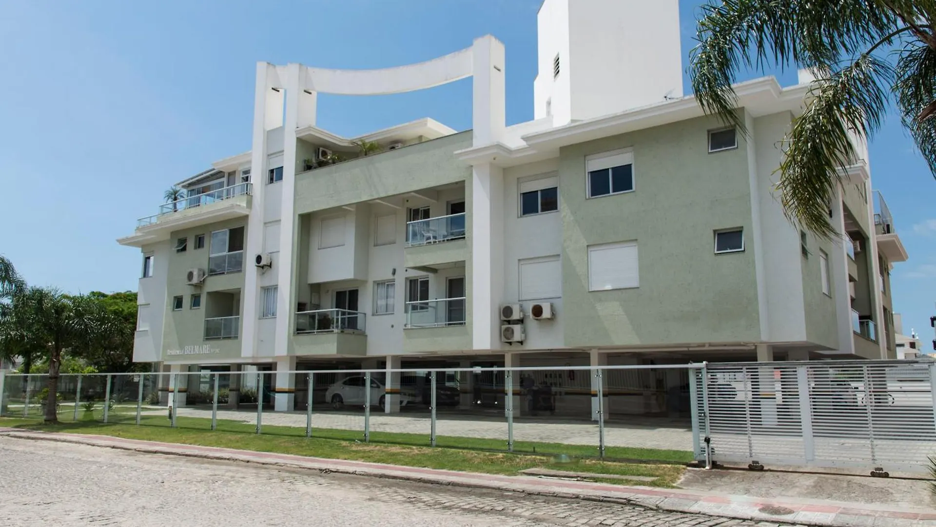 Jardim Suspenso A 400M Da Praia Ing13 Florianopolis